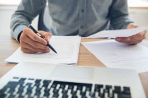 Anticipo de nómina: adelanto del salario para ayudar a los trabajadores a enfrentar emergencias económicas de forma rápida y sencilla